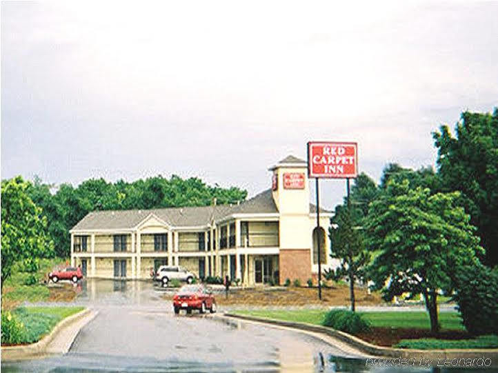 Red Carpet Inn Chambersburg Exterior photo